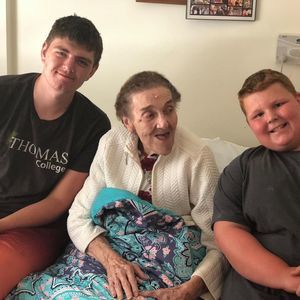 Meet your Posher, Zachery